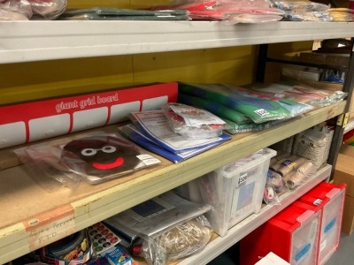 SHELF CONTENTS OF ASSORTED UNUSED TWOEY EDUCATIONAL PSHCE SETS & ACTIVITY SETS