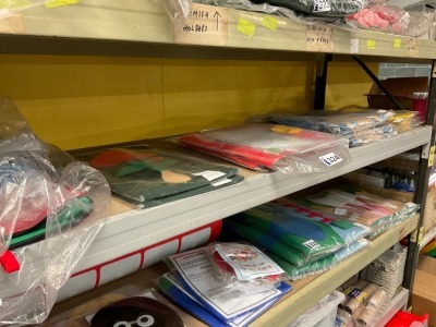 SHELF CONTENTS OF ASSORTED UNUSED TWOEY EDUCATIONAL SCIENCE SETS