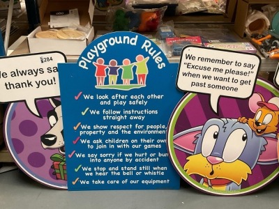 QUANTITY OF ASSORTED OUTDOOR PLAYGROUND SIGNS