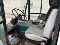 JOHNSTON 142A 101T 4 TON DIESEL ROAD SWEEPER - 20