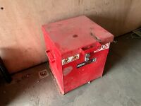 BOSS CABINS APPROX 15FT8" X 7FT6" SINGLE AXLE FAST TOW OPEN PLAN CONTAINER - 21