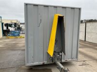 GROUNDHOG APPROX. 12FT X 7FT6" SINGLE AXLE TOWABLE WELFARE UNIT - 2