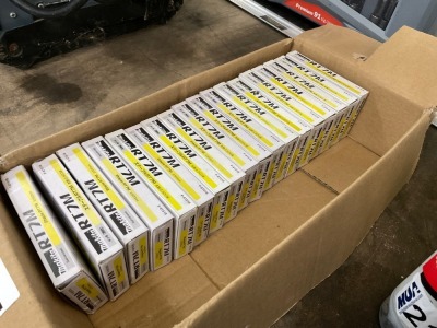 APPROX. 18No. BOXES 10mm MAKITA STAPLES