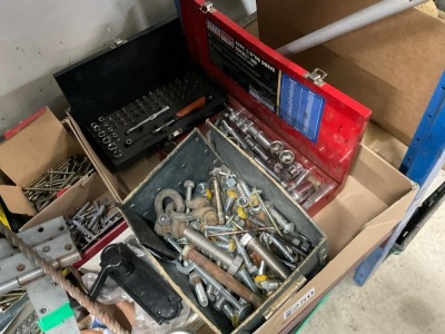 BOX LOT TO INC. PART SOCKET SET, PART BIT SET, NUTS, BOLTS & SHACKLES