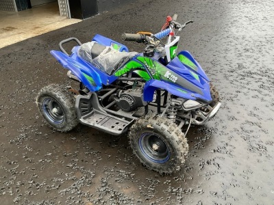 UNUSED 50cc 2 STROKE PETROL CHILDS QUAD & HELMET (BLUE)