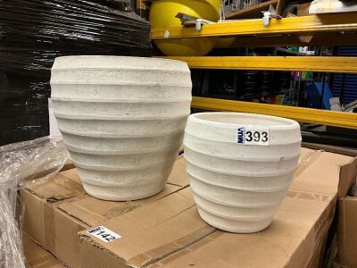 2No. MATCHING PLANT POTS