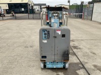 GENIE GR12 BATTERY OPERATED PERSONNEL LIFT - 4