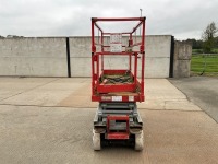 SKYJACK SJ3220 BATTERY OPERATED SCISSOR LIFT - 2