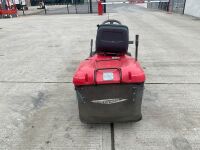 CASTELGARDEN XT180HD RIDE ON PETROL LAWNMOWER - 4