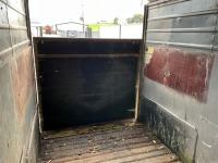 APPROX. 9FT 7" X 5FT 4" TWIN AXLE HORSEBOX - 13