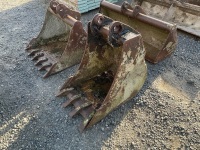 APPROX. 2ft TOOTHED DIGGING BUCKET TO SUIT 4-6 TON MACHINE - 3