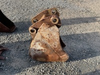 APPROX. 10” TOOTHLESS DIGGING BUCKET TO SUIT 4-6 TON MACHINE - 4
