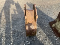 APPROX. 10” TOOTHLESS DIGGING BUCKET TO SUIT 4-6 TON MACHINE - 6