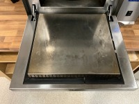 MERRYCHEF EIKON E3 HIGH SPEED OVEN - 10