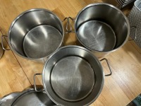 APPROX. 3No. 28 INOX 18/10 SAUCEPANS & LIDS - 4