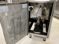 FASTFRI TWIN BASKET FRESTANDING FRYER (LPG) - 5