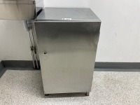 STAINLESS STEEL UPRIGHT FREESTANDING CABINET