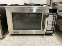 SHARP COMMERCIAL MICROWAVE
