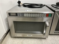 PANASONIC COMMERCIAL MICROWAVE - 4