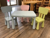 IKEA MAMMUT CHIDRENS TABLE IN/OUTDOOR & 3No. ASSORTED CHILDRENS CHAIRS
