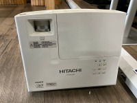 HITACHI CP-DX300 PROJECTOR & ELITE SCREENS PULL DOWN MANUAL PULL DOWN PROJECTOR SCREEN W2170mm - 3
