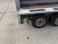 APPROX. 8ft x 4ft 2700KGS TWIN AXLE PLANT TRAILER - 7