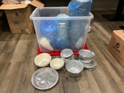 QUANTITY OF UNUSED ASSORTED DISPOSABLE FOIL PIE TINS & PUDDING DISHES
