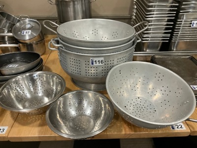 APPROX. 6No. ASSORTED COLANDERS