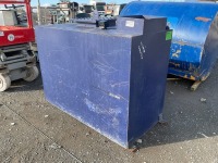 APPROX. 5FT X 2FT BUNDED FUEL TANK 