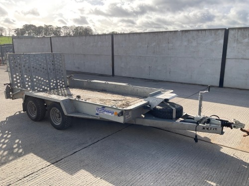 IFOR WILLIAMS APPROX. 12FT 7" X 6FT 3" TWIN AXLE 3500KG PLANT TRAILER 