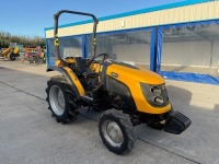 TRACTOR  - 7