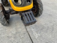 TRACTOR  - 9