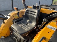 TRACTOR  - 16