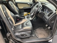 VOLVO XC60 2.4D R-DESIGN SE - 22