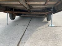 GROUNDHOG APPROX. 12FT X 7FT6" SINGLE AXLE TOWABLE WELFARE UNIT - 27