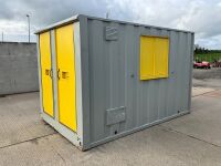GROUNDHOG APPROX. 12FT X 7FT6" SINGLE AXLE TOWABLE WELFARE UNIT - 34