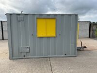 GROUNDHOG APPROX. 12FT X 7FT6" SINGLE AXLE TOWABLE WELFARE UNIT - 35