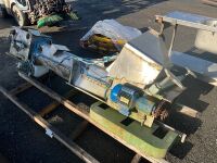 3 PHASE STAINLESS STEEL TWIN FEED SCREW CONVEYOR 