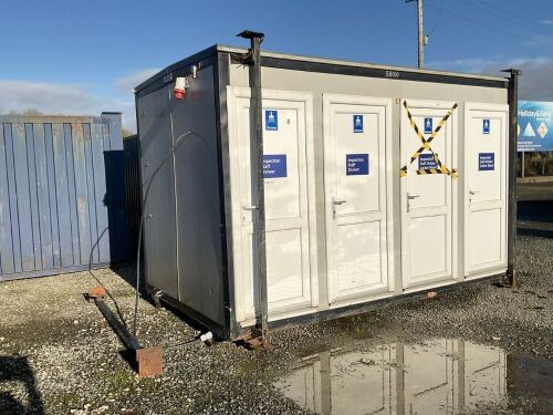 APPROX. 12ft x 10ft STEEL CLAD 4 CUBICLE SHOWER BLOCK