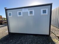 APPROX. 12ft x 10ft STEEL CLAD 4 CUBICLE SHOWER BLOCK - 6