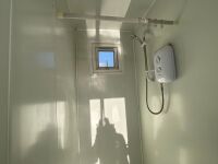 APPROX. 12ft x 10ft STEEL CLAD 4 CUBICLE SHOWER BLOCK - 10