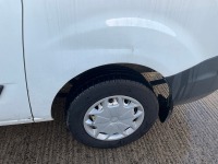 FORD TRANSIT CUSTOM 290 L1 2.0 TDCI 105 - 8