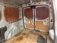 FORD TRANSIT CONNECT 210 L2 1.6 TDCI 115PS - 11