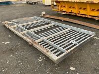 APPROX. 5250mm x 3000mm GALVANISED SLIDING GATE - 5