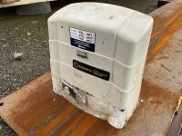 APPROX. 5250mm x 3000mm GALVANISED SLIDING GATE - 10