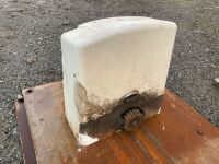 APPROX. 5250mm x 3000mm GALVANISED SLIDING GATE - 12