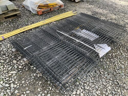 APPROX. 10No. ASSORTED FENCING PANELS (BLACK)