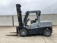 HYSTER 5.5 TON DIESEL FORKLIFT - 2