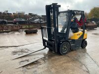 DAEWOO D25S 2.5 TON DIESEL FORKLIFT - 3