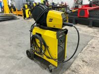 ESAB FABRICATOR EM401i 3 PHASE INVERTER AIR COOLED MIG WELDER & POWER FEED - 2